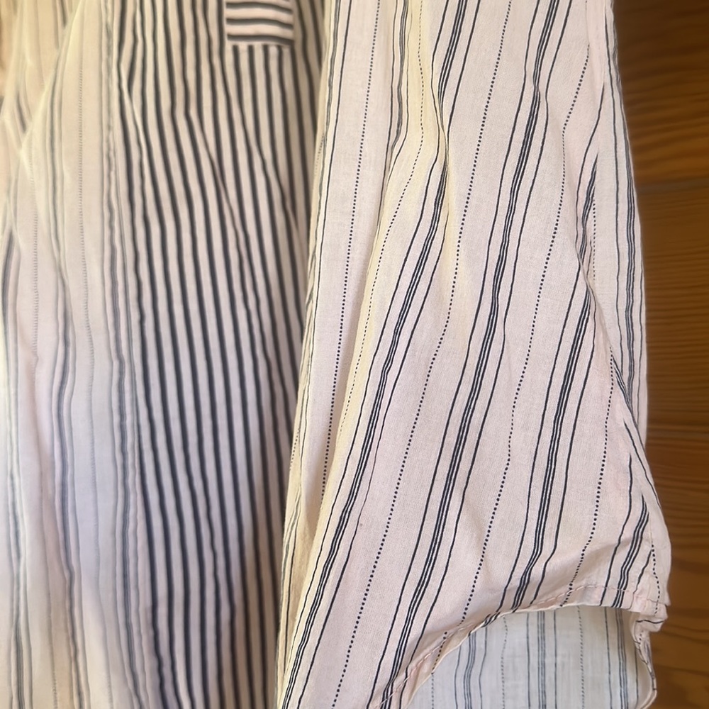 Lux Button down Blouse - Picture 2 of 4
